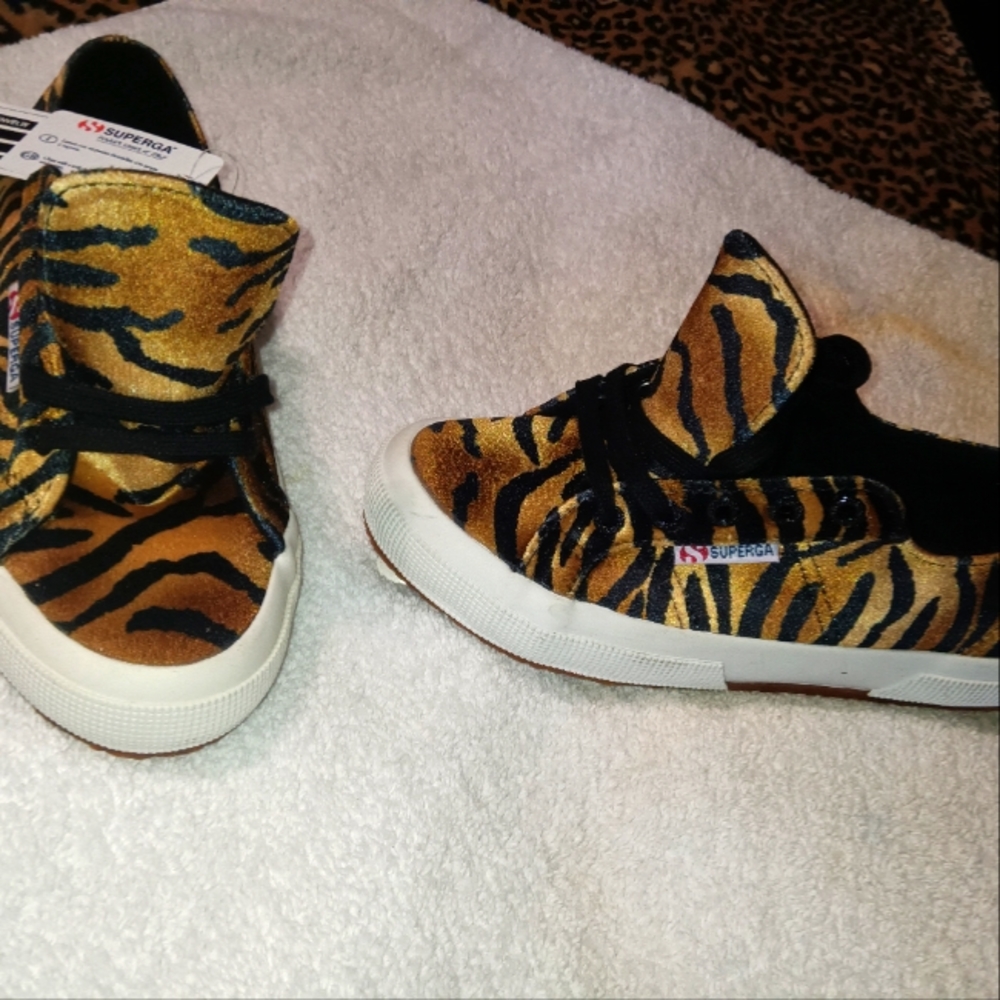 Superga sneakers